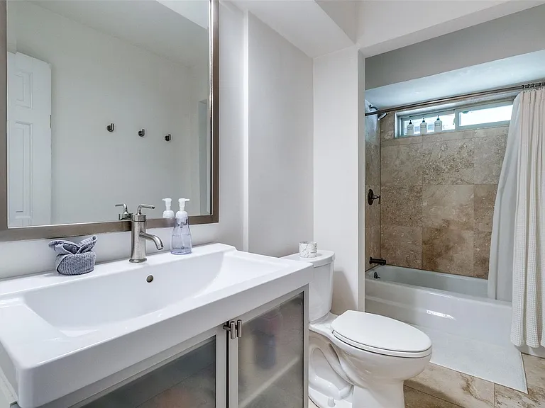 7350 Fieldgate Dr — Photo 23
