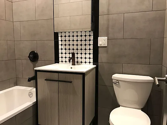 Rented by Nooklyn NYC LLC | media 8