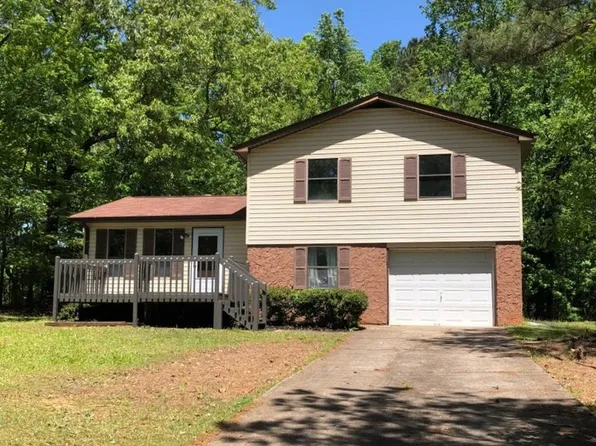 6400 Pleasant Dr, Winston, GA 30187