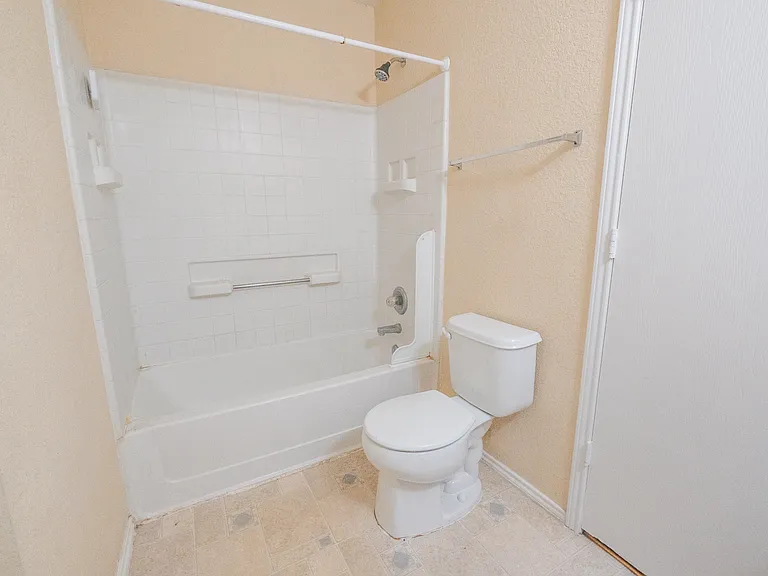 1616 Wind Star Way — Photo 3