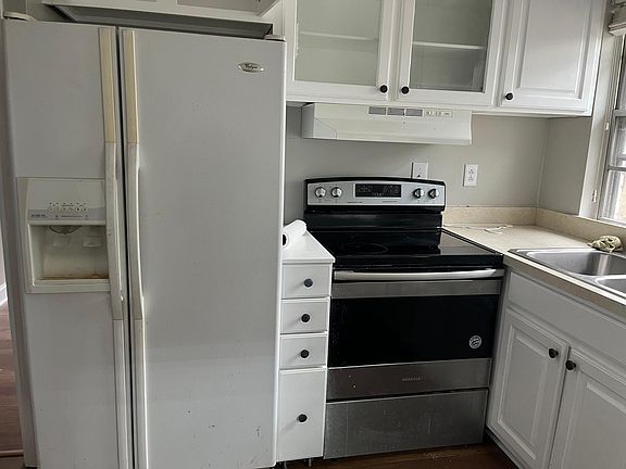 4th image of 450 Bowling Ave