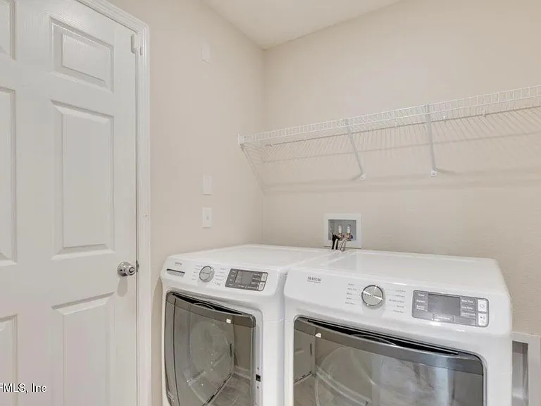 3106 Hawks Hill Ln — Photo 32