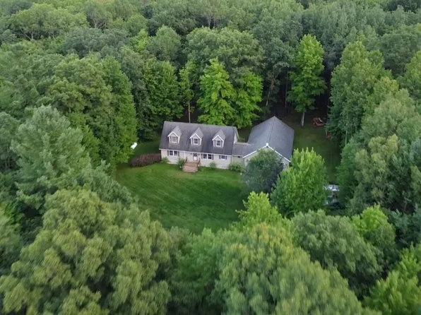 2033 W Meinert Rd, Montague, MI 49437