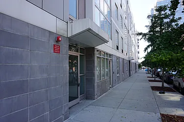 Rented by Rennit Inc.