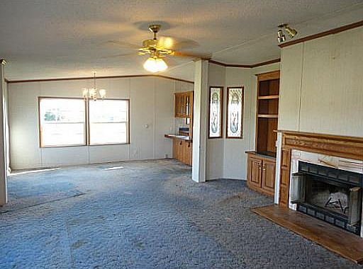 2nd image of 3136 County Road 31 S
