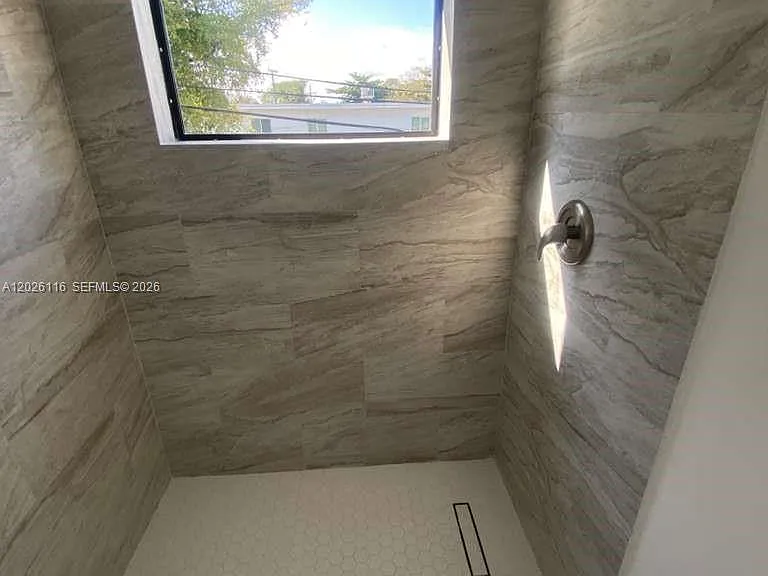 6233 NW 20th Ave #B — Photo 14