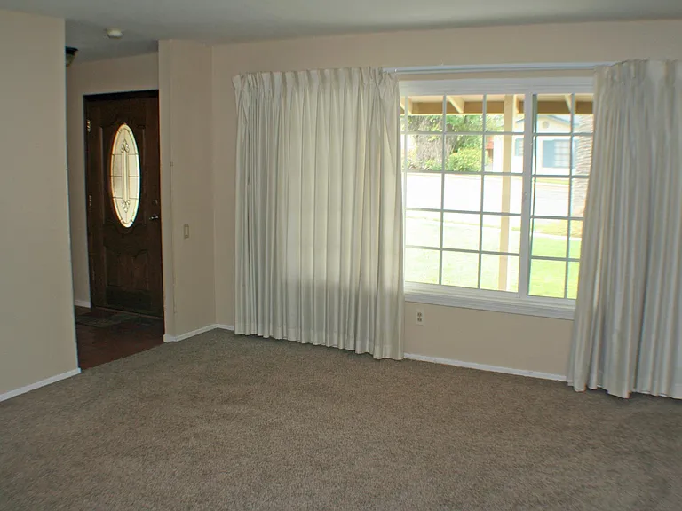 Main Entry/Living Room