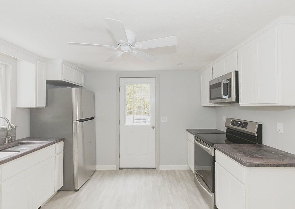 430 Brockelman Rd, Lancaster, MA 01523 Zillow