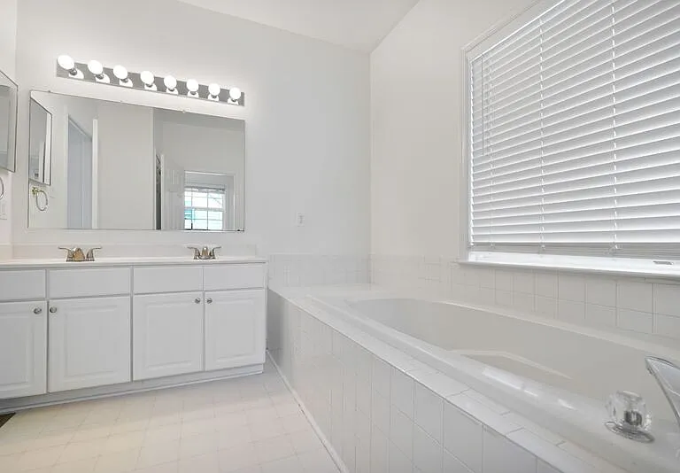 2408 Ruffin Dr — Photo 24