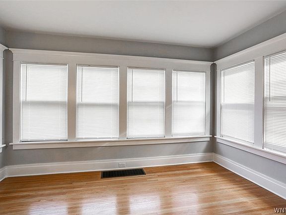 2nd image of 87 Tacoma Ave