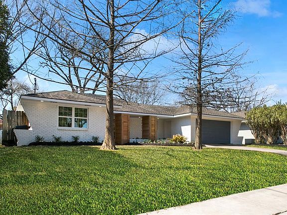 4th image of 8810 Bevlyn Dr