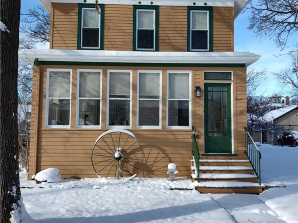 13 Maple St, Seneca Falls, NY 13148
