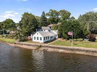 166 New Meadow Rd, Barrington, RI 02806