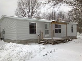 4392 Hall Rd, Muskegon, MI 49442