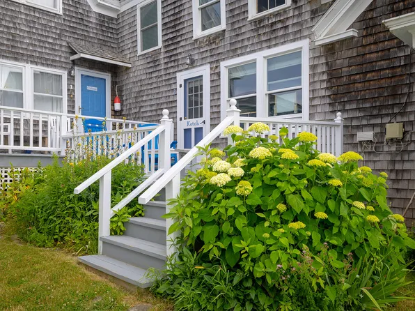 60 Main Street #2, Stonington, ME 04681