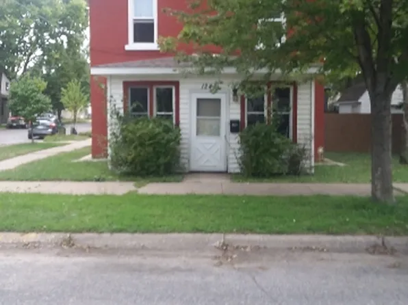 1021 Farnam St, La Crosse, WI 54601
