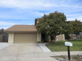 1774 Henderson Ct, Vista, CA 92083