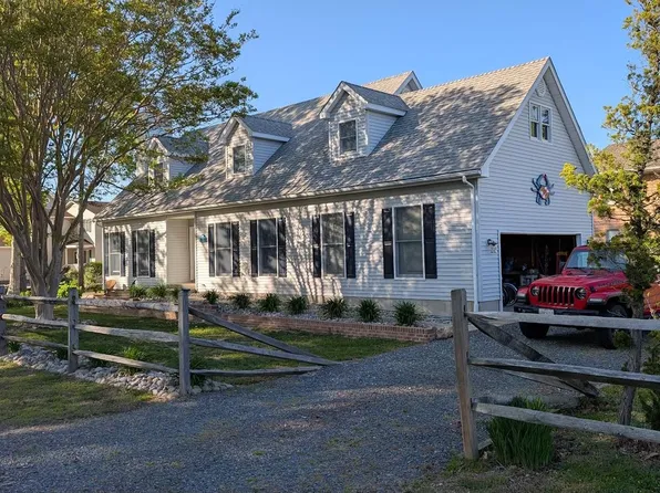 2 Crab Cay Ct, Ocean Pines, MD 21811