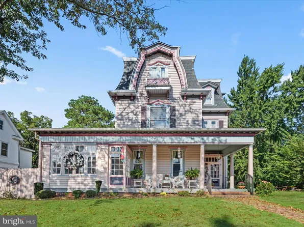 206 S Walnut St, Milford, DE 19963