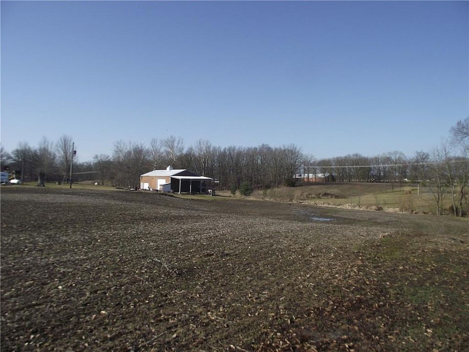 2nd image of 9915 N 1290th St