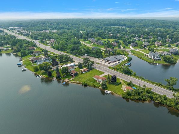 9876 Dixie Hwy, Clarkston, MI 48348