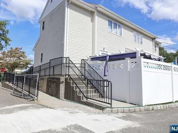 4-24 Saddle River Rd, Fair Lawn, NJ 07410