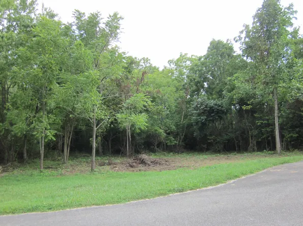 623 Ecton Rd, Winchester, KY 40391