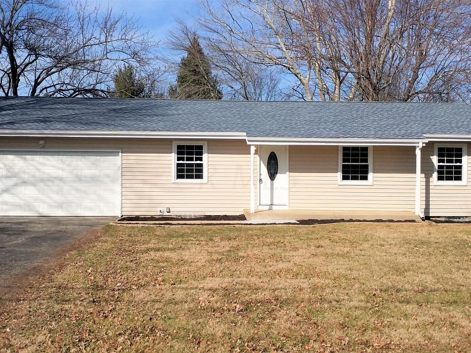 1st image of 300 Hereford Dr