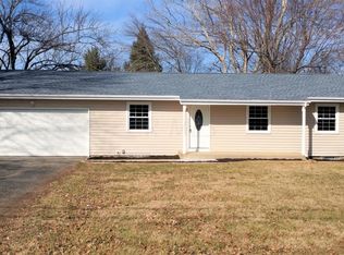 300 Hereford Dr, Pickerington, OH