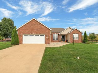 300 Weldon Springs Rd, Monticello, IL 61856