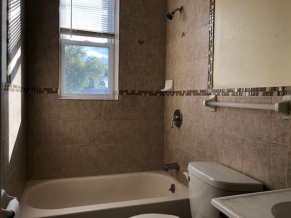 5th image of 11 Gardner Ave #46E