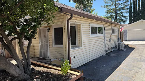3478 Sanford St #A Photo 1 3478 Sanford St #A Photo 1