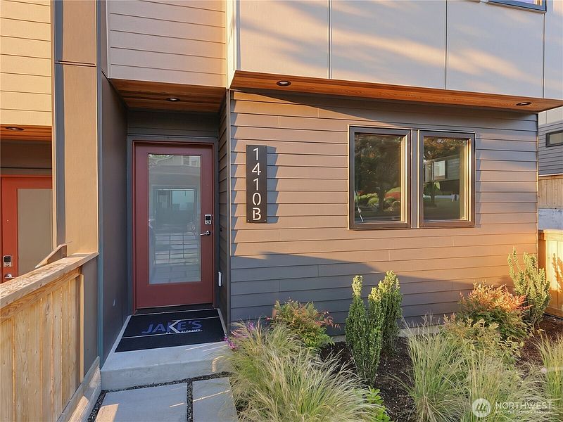 3rd image of 1410 B N 47th Street
