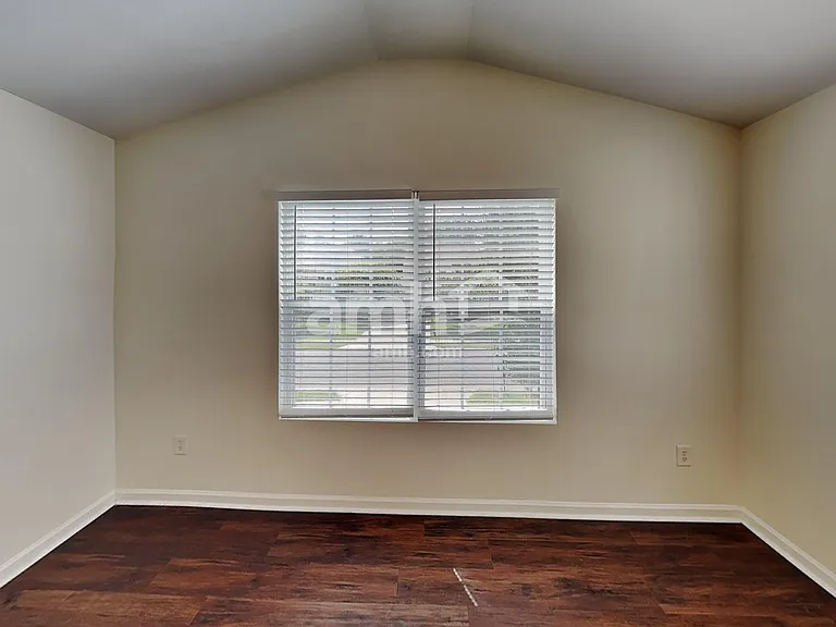 15634 Lakepoint Forest Dr — Photo 10