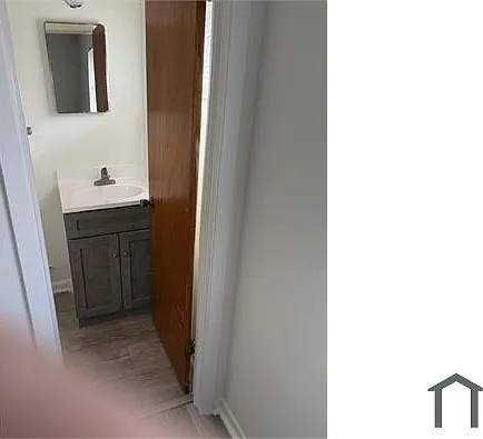 3 bed, 1350 sqft, $1,580 — Photo 2