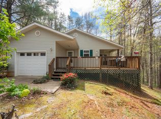 71 Fox Layre Rd, Franklin, NC 28734