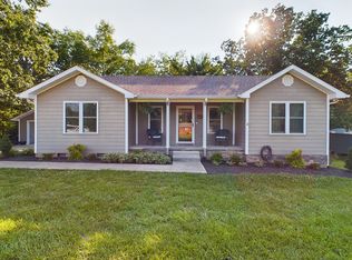 2855 Hillcrest Dr, Centerville, TN 37033