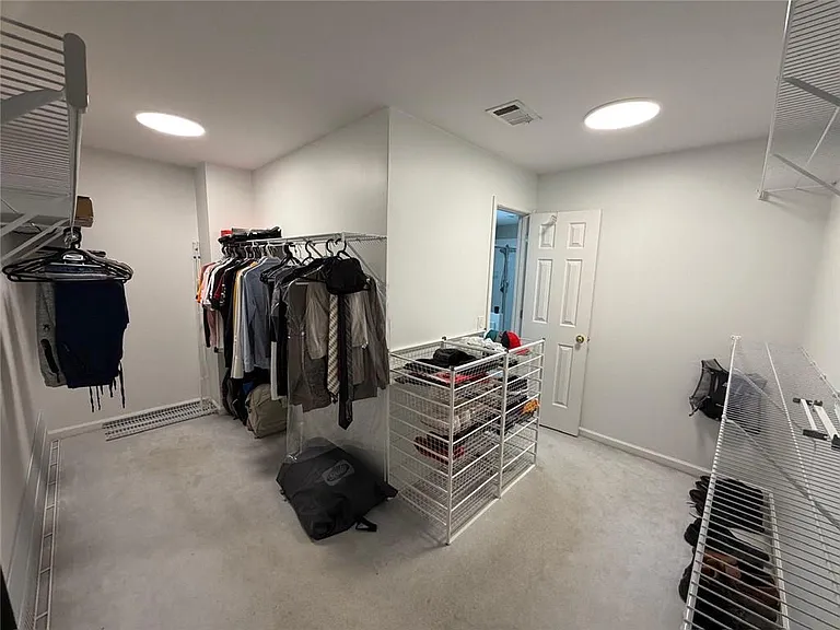2332 Trellis Ln SE — Photo 11