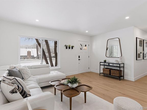 4th image of 1404 W Lake Avenue