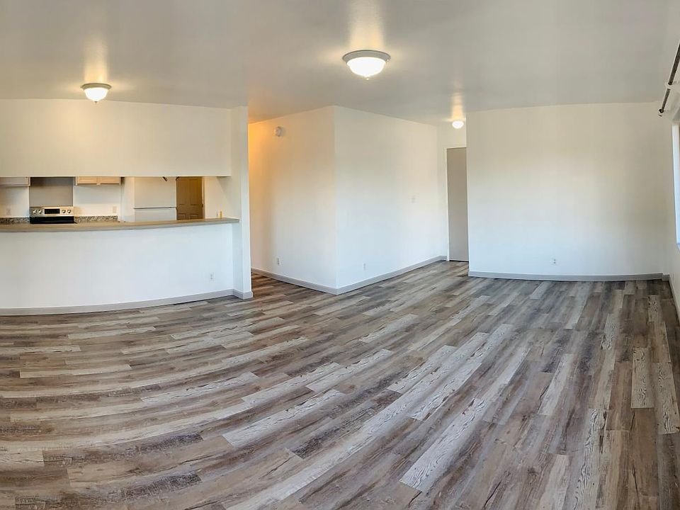 Upstairs Living Room & Kitchen