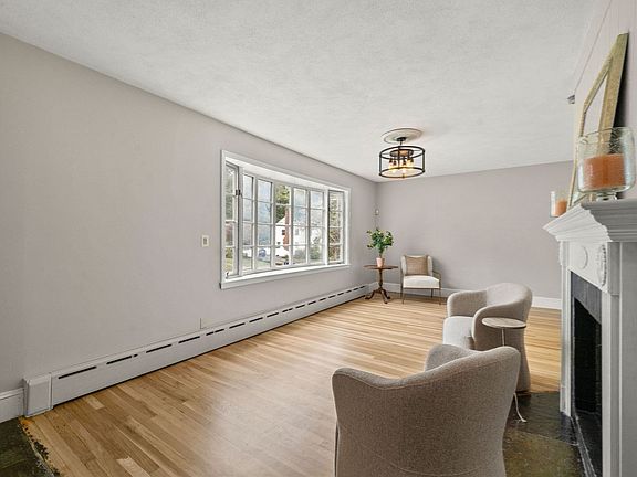 4th image of 60 Sassamon Ave