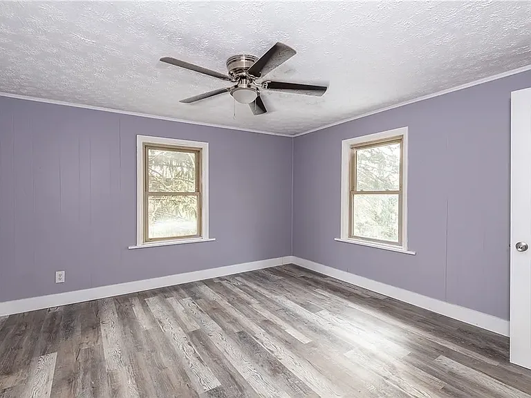 8915 Meeker Rd — Photo 12