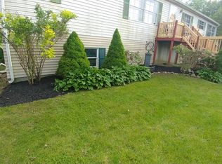 3289 Booth Rd, Canandaigua, NY 14424
