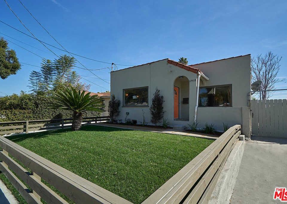 1st image of 2918 Gleneden St