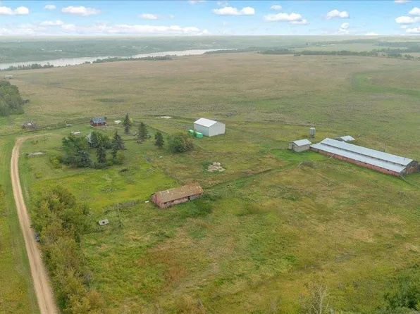 23427 Township Road 574, Sturgeon County, AB T0A 2W0
