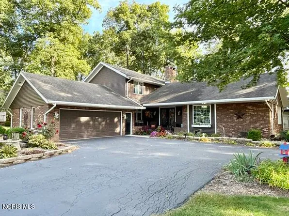 172 Pohl Dr, Ottawa, OH 45875