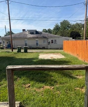 5th image of 1320 Washington St
