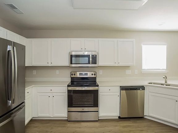 2nd image of 542 Havenbrook Way NW