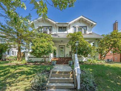 228 Edgewood Ave, Grove City, PA, 16127