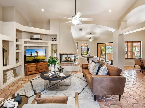 8627 W CAVALIER Drive, Glendale, AZ 85305